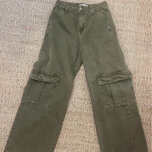 ZARA army green cargo pants